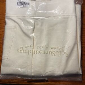 NIB Soft Surroundings Ponte Straight Leg Pants, Medium Tall, ecru / ivory